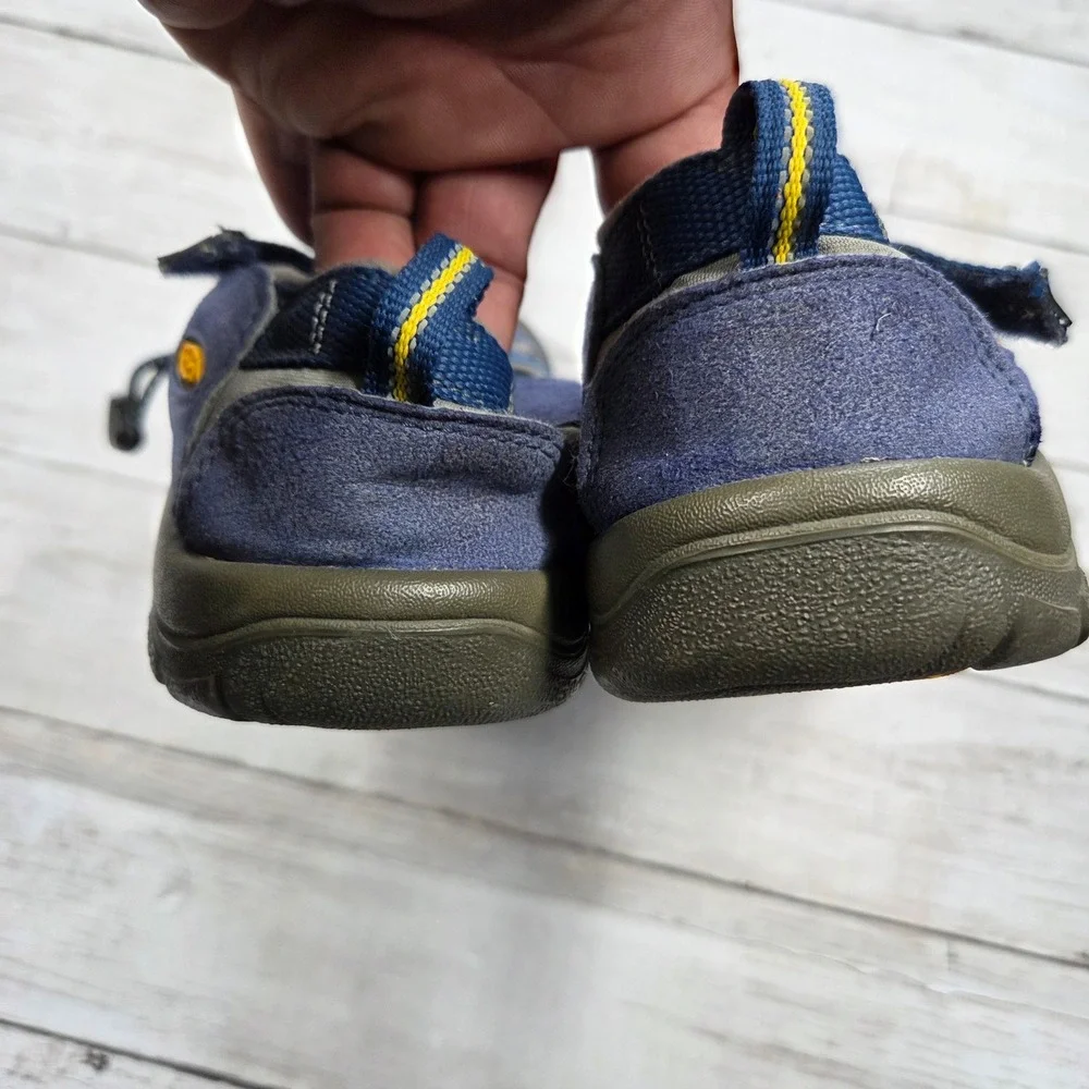 Keen Newport H2 Sport Sandals Hybrid Blue Grey Youth 6 Boys 1009962